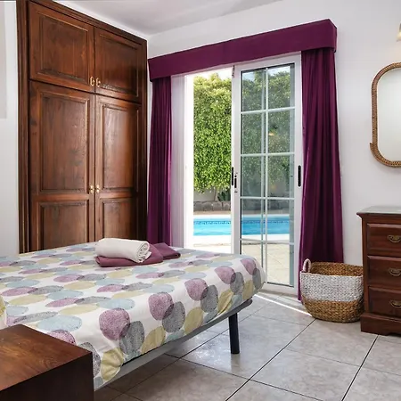 Casa El Paraiso - Private Pool, Jacuzzi, Air-con And Bbq By Lanzarote 펜션 티아즈